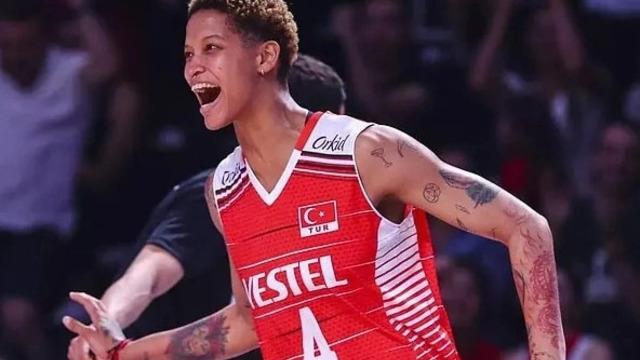 Melisa Vargas kimdir, kaç yaşında? Filenin Sultanları'ndan Melisa Vargas aslen nereli? Sahada devleşti!