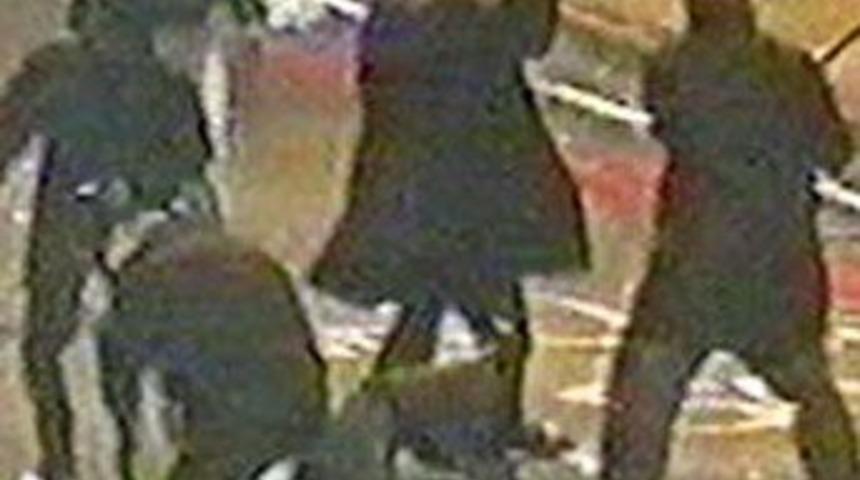 Başkan adaylarının &ccedil;atışmasını polis engelledi