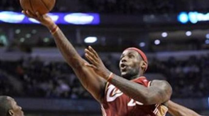 D&uuml;nya bu smacı konuşuyor!