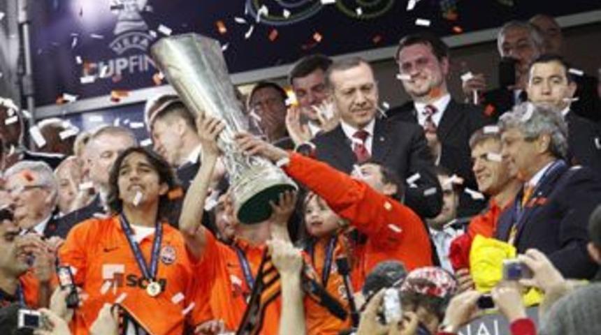 Son Kupa Lucescu'nun 2-1