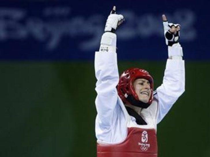 Tekvando'da Azize gümüş madalya kazandı