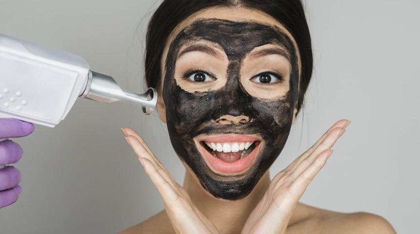 Karbon peeling nedir? Karbon peelingin faydaları ve zararları nelerdir?	