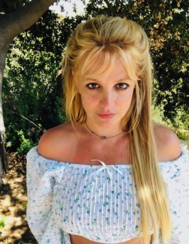 Britney Spears  22