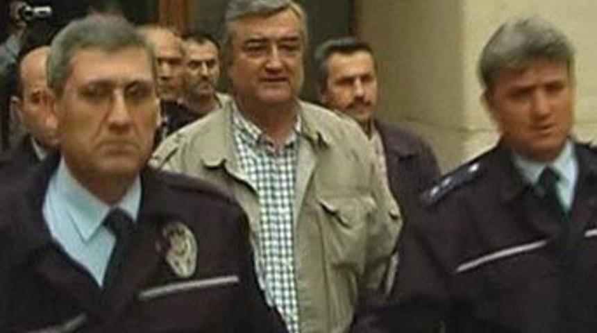 "Şeriatın kestiği parmak acımaz"