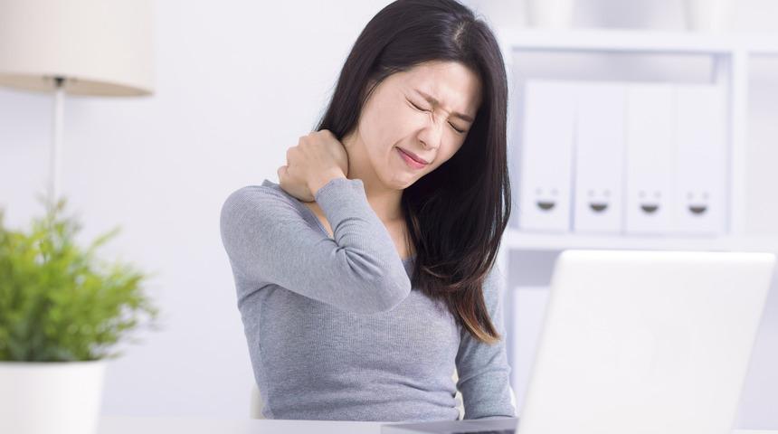 Şiddetli omuz ağrısı neden olur? Omuz ağrısı evde nasıl tedavi edilir?