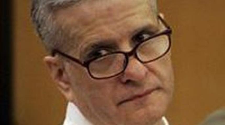 Karısına tecav&uuml;zle su&ccedil;lanan adam