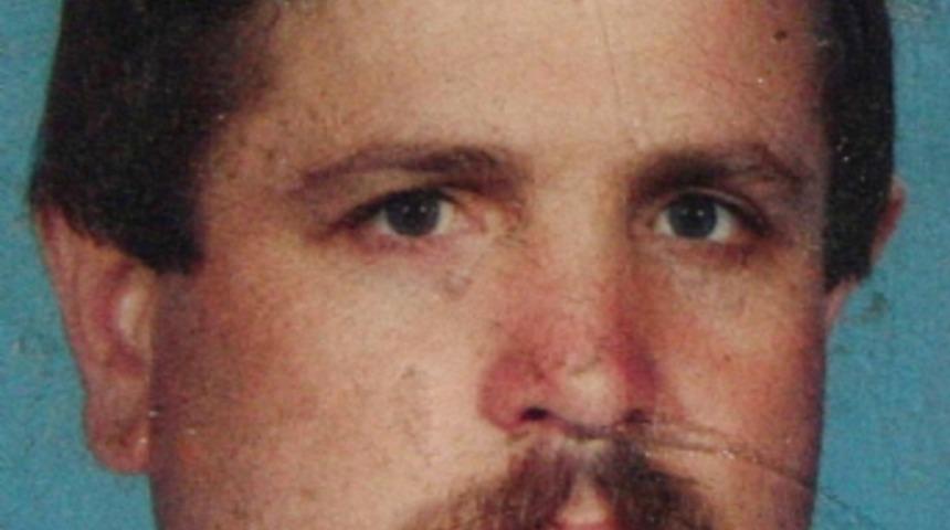 Kullandığı otomobilin i&ccedil;inde hayatını kaybetti