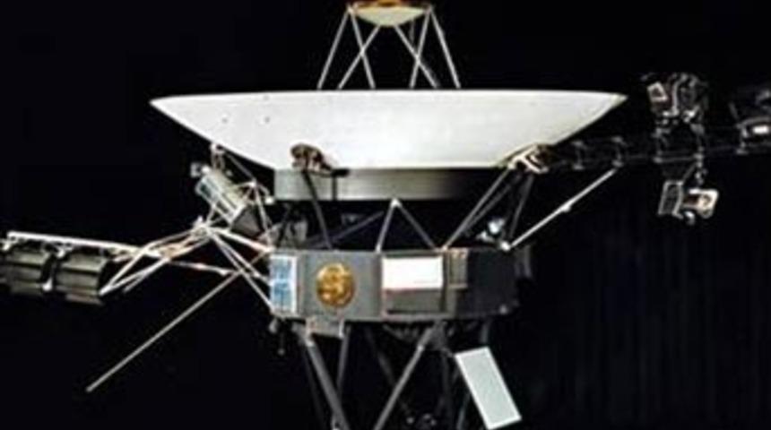 Voyager uzaylılara ne mesaj g&ouml;t&uuml;r&uuml;yor?