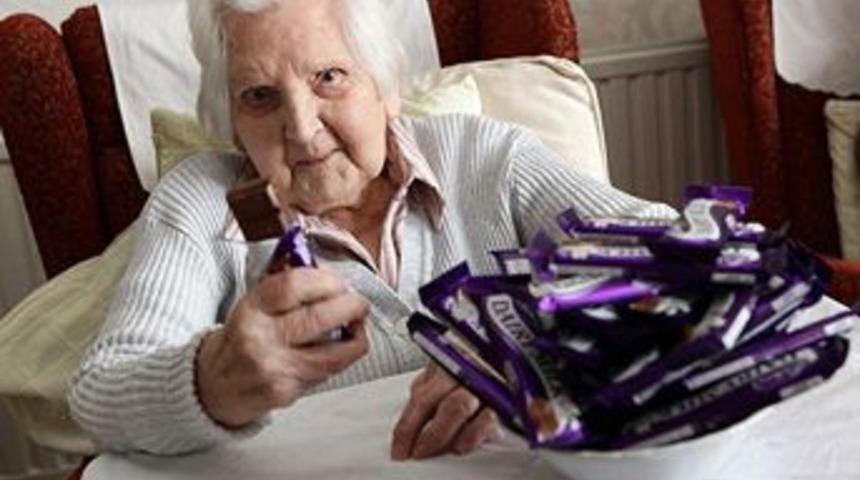 100 Yaşında ama...