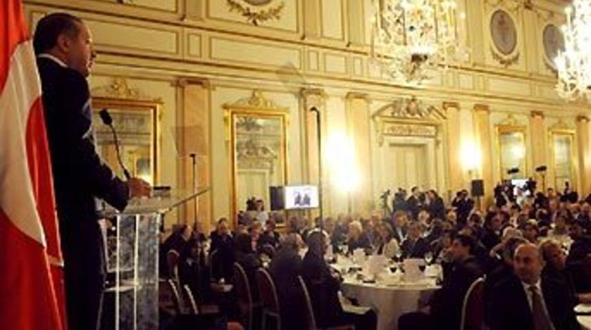 Erdoğan'dan Rum parlamentere fır&ccedil;a