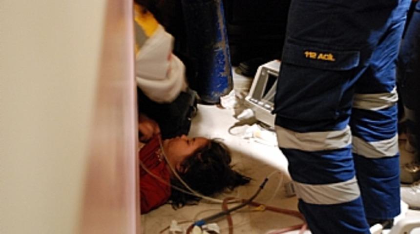 Dumandan zehirlenen anne kız hayatını kaybetti