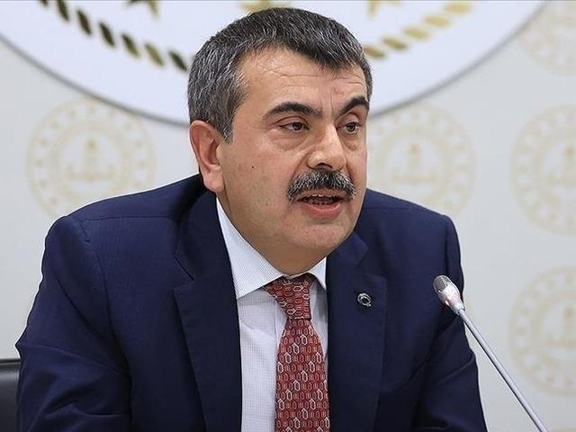 Milli Eğitim Bakanı Tekin: "Artık çocuklarımız bilgiye çok kolay erişiyor"