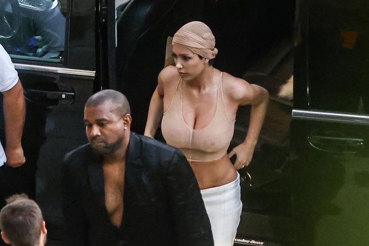 Kanye West'in eski ve yeni karısı yan yana! Kim Kardashian ve Bianca Censori'yi görenler şaştı kaldı 728xauto