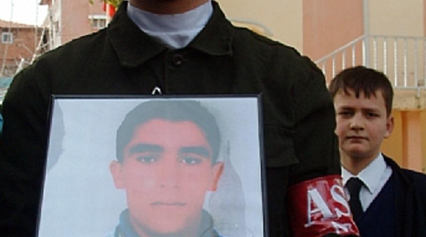 Trafik kazasında yaralanan asker şehit oldu