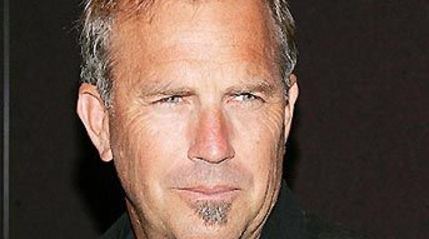 Livaneli'den Kevin Costner'a teklif