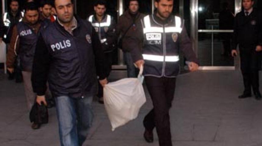 3. Ergenekon iddianamesinde kimler var?