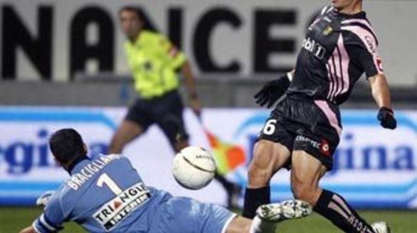 İşte yeni golc&uuml;m&uuml;z Mevl&uuml;t!