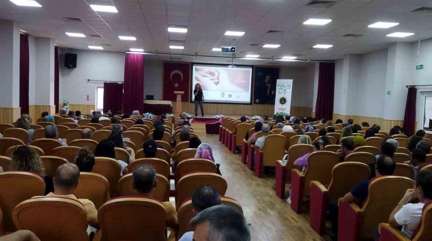 Aydın’da 435 öğretmene “En iyi narkotik polisi anne” eğitimi verildi