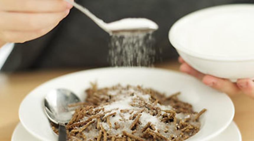 Toz şeker 2,5 YTL iken bayram şekeri 2 YTL