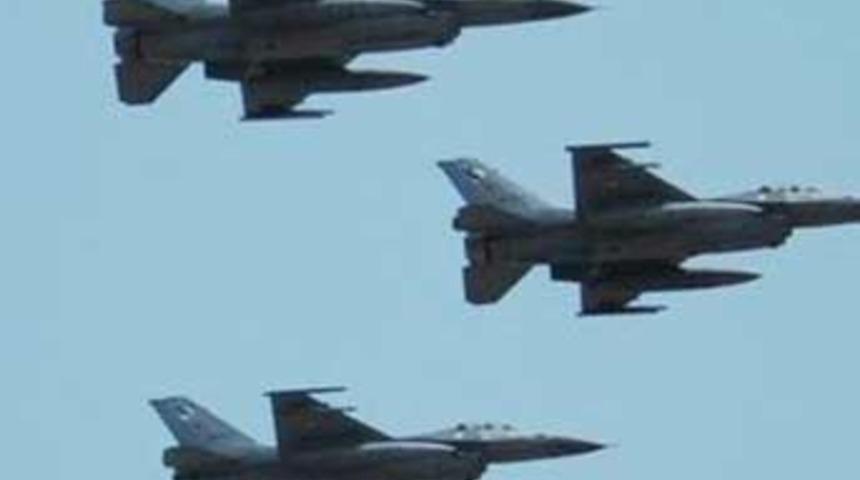 Hakurk'ta 13 ter&ouml;rist &ouml;ld&uuml;r&uuml;ld&uuml;