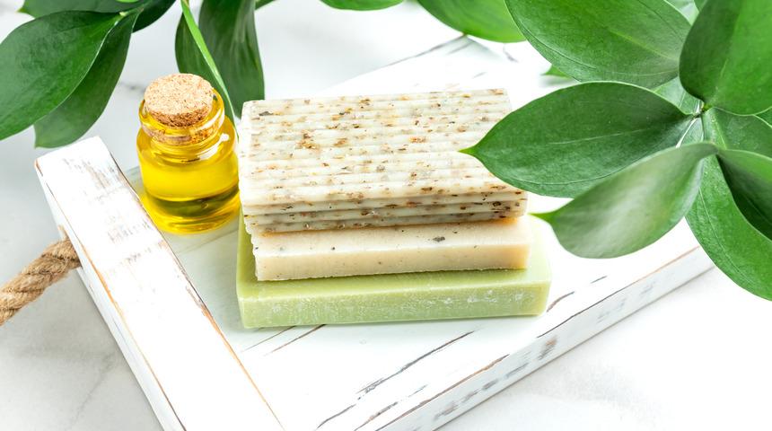 Zeytinyağlı sabunun faydaları nelerdir? Zeytinyağlı sabun cilde ve saça iyi gelir mi?