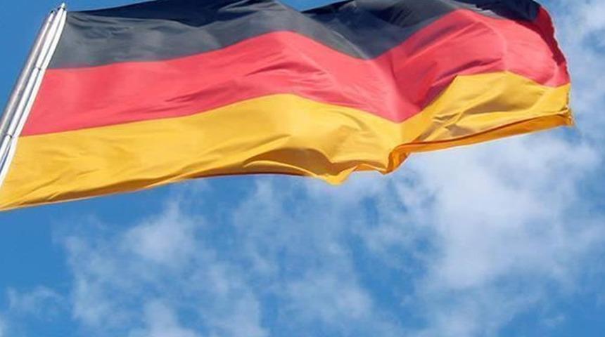 Almanya’ya göç edecekler merdiven altı girişimlere dikkat!