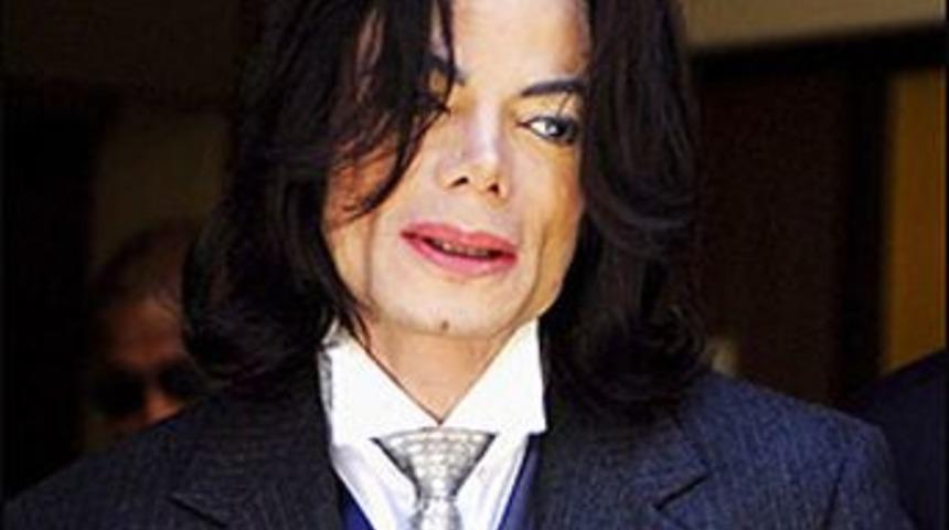 Michael Jackson'dan şok karar