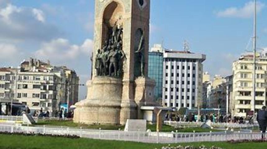 Taksim'de camiye onay!