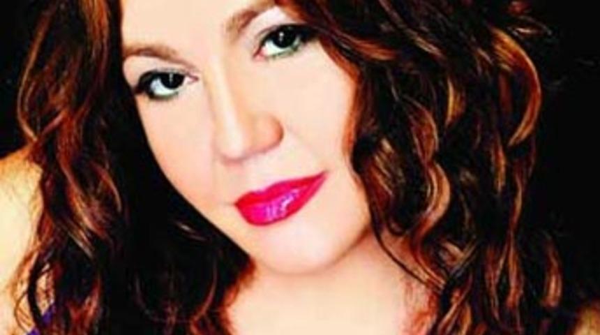 Sezen benim i&ccedil;in ekmek gibidir