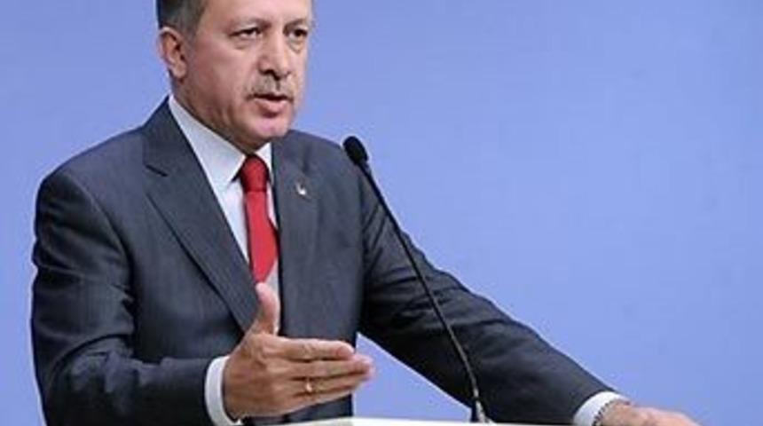 Erdoğan'dan Sarkozy ve Merkel'e eleştiri
