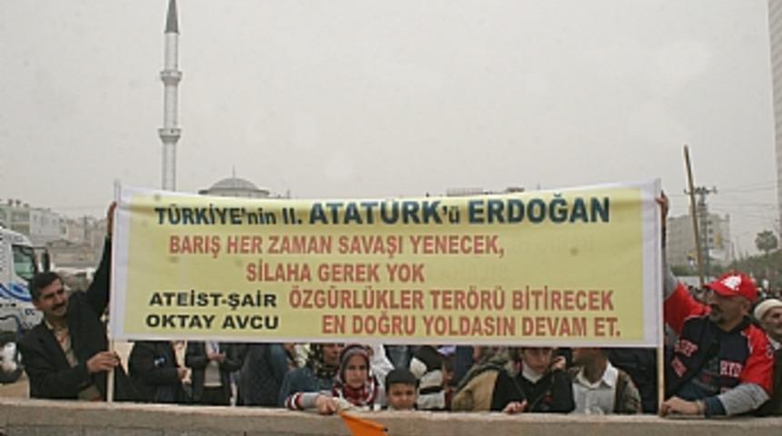 Başbakan Erdoğan'a "Atat&uuml;rk" benzetmesi