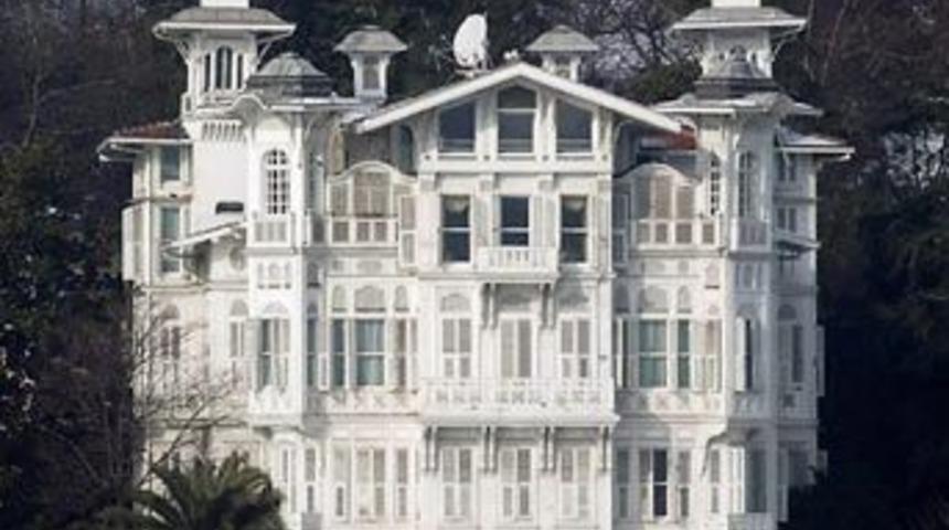Binbir Gece'nin yalısı rekor fiyata satıldı!