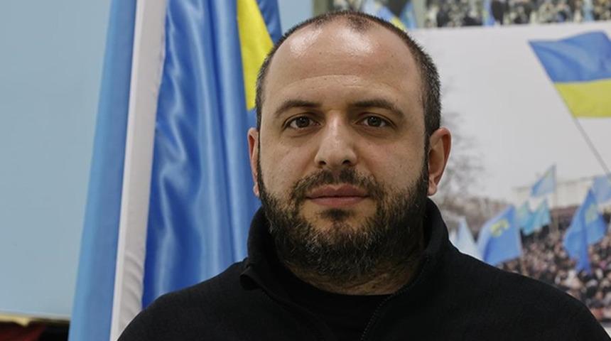 Ukrayna tarihinde bir ilk! Kırım Tatar Türk'ü Rüstem Umerov, Zelenskiy'nin resmen Savunma Bakanı oldu