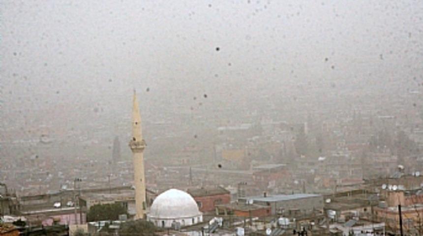 İskenderun K&ouml;rfezi'nde toz fırtınası  
