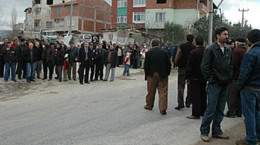 Baz istasyonu istemeyen vatandaşlardan eylem