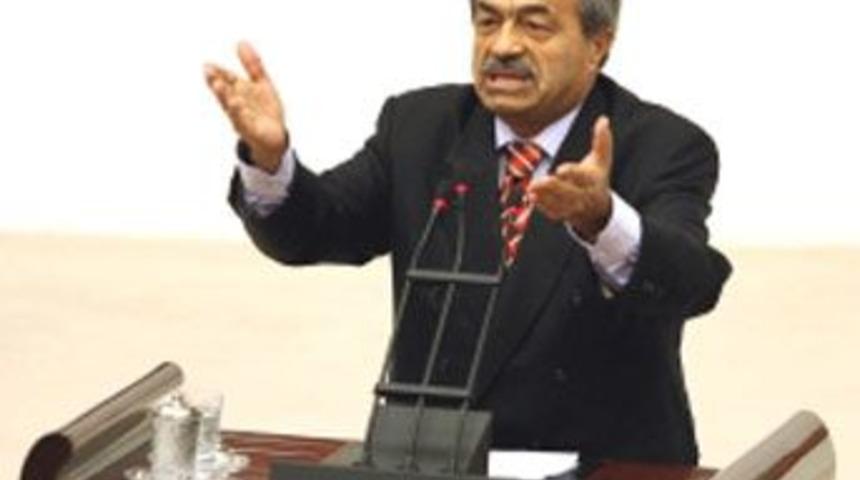 Meclis'te "hedef g&ouml;sterme" tartışması