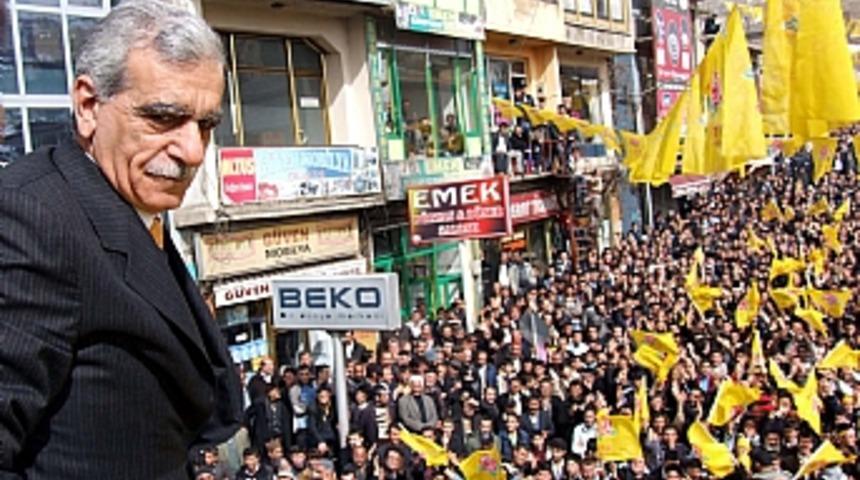 "K&uuml;rtler olmadan barıştan s&ouml;z edemeyiz"