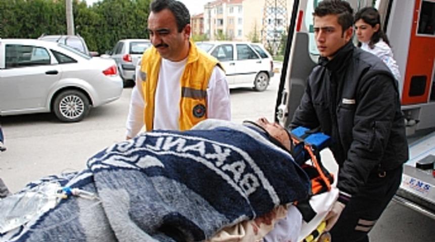 Kanala u&ccedil;an otomobilde 18 saat 