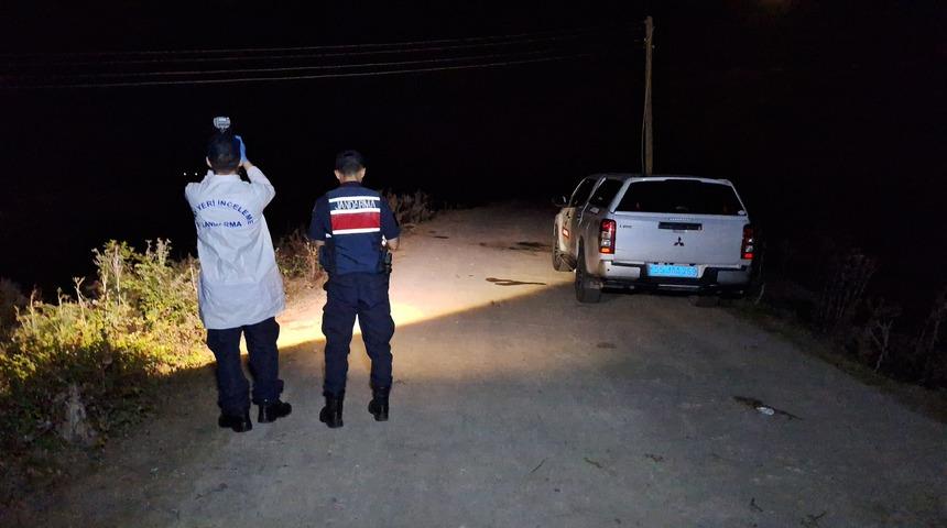 Samsun'da su kanalına devrilen otomobilin sürücüsü öldü