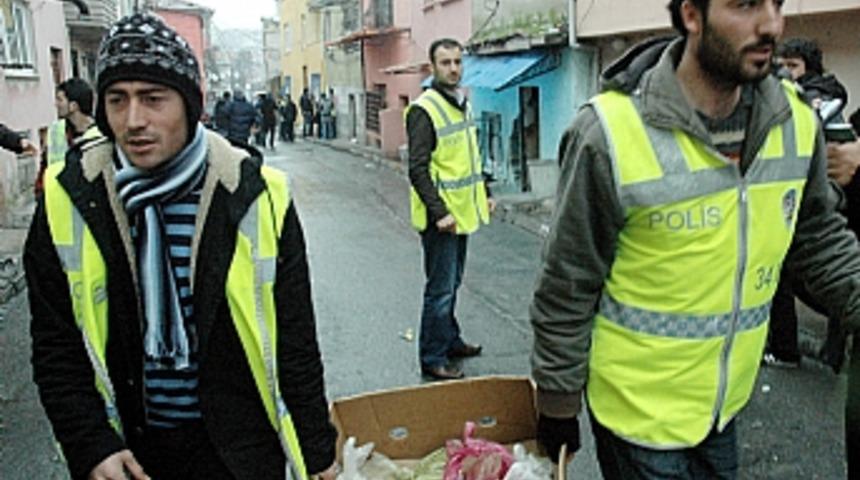 Polis'ten Hacı H&uuml;srev'e baskın!