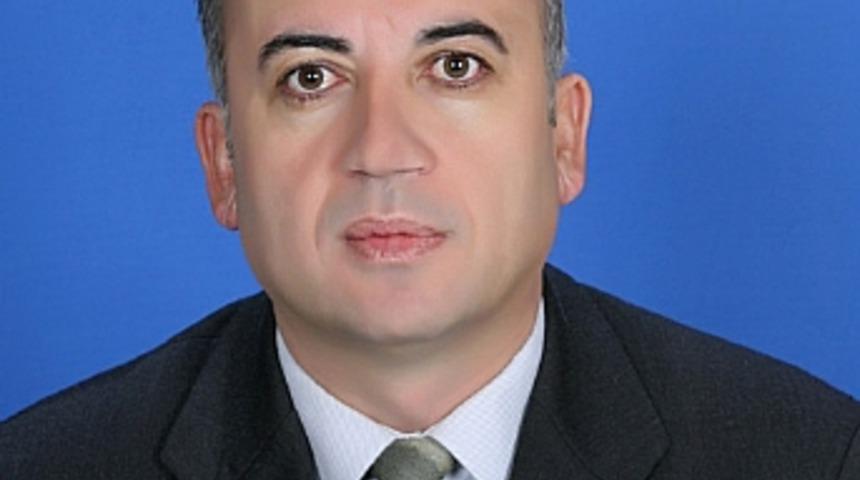 Lise &ouml;ğretmeni &ouml;l&uuml; bulundu