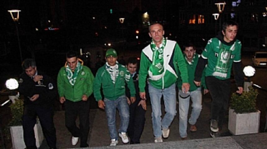 Başbakan, &Ccedil;ocuk Mahkemesi i&ccedil;in ifade verecek