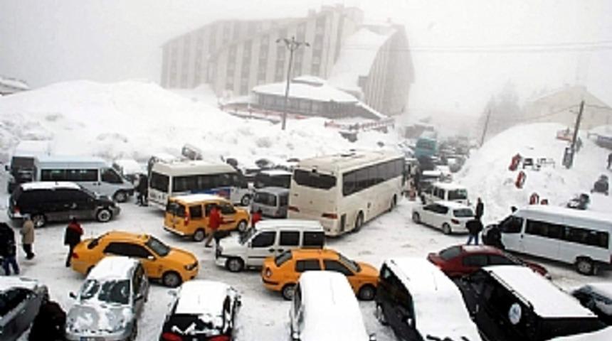 Uludağ yolunda trafik fel&ccedil; oldu