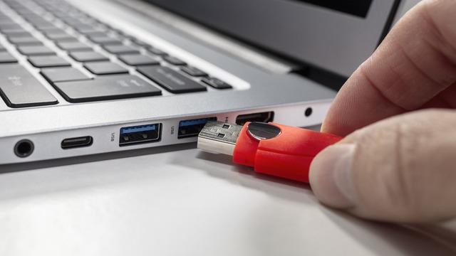 Flash bellek kısayol virüsü temizleme: USB virüs temizleme işlemi