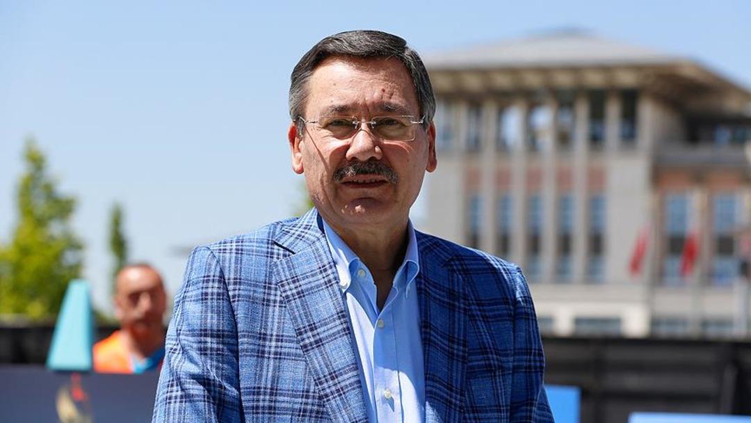  Bombalı paylaşımdan saatler sonra operasyon! Akıllara aynı soru geldi: Melih Gökçek ABB operasyonunu önceden mi haber verdi? 5