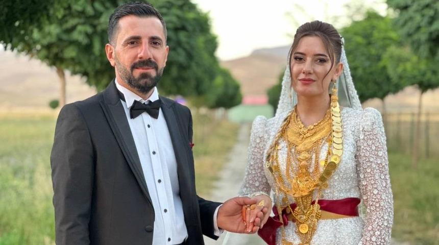 Aşiret düğünü takı yarışına döndü! Binlerce kişi katıldı, rakamlar dudak uçuklattı