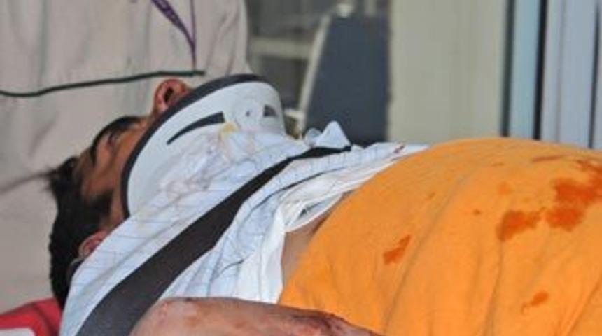 &Ccedil;ankırı'da minib&uuml;s devrildi: 3 &ouml;l&uuml;