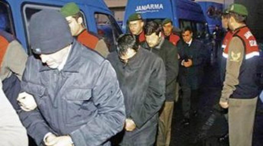 H&acirc;kime tacizci r&uuml;şveti