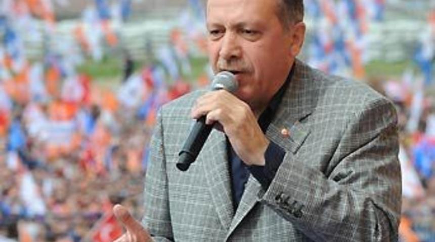 "AKP y&uuml;zde elli oy alır"