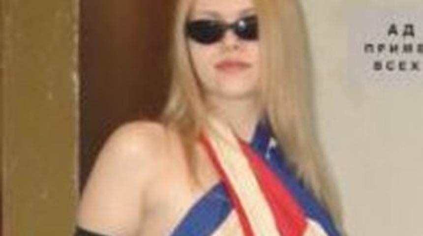 Demir yumruğun poster kızı